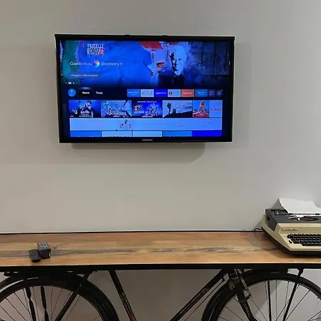 Federici La Tua Base Per Esplorare La Citta E Le Cinque Terre L'appartamento Accogliente E Centrale * La Spezia