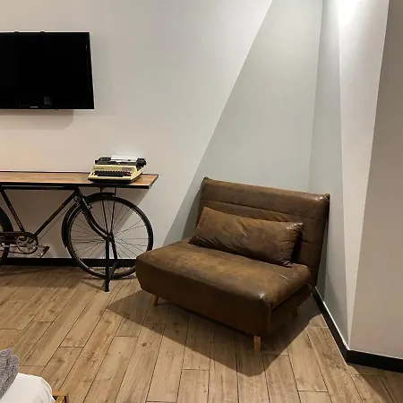 Federici La Tua Base Per Esplorare La Citta E Le Cinque Terre L'appartamento Accogliente E Centrale * La Spezia