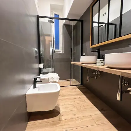 Federici La Tua Base Per Esplorare La Citta E Le Cinque Terre L'appartamento Accogliente E Centrale Apartment *