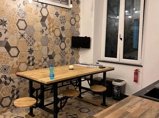 公寓 Federici La Tua Base Per Esplorare La Citta E Le Cinque Terre L'appartamento Accogliente E Centrale 斯培西亚